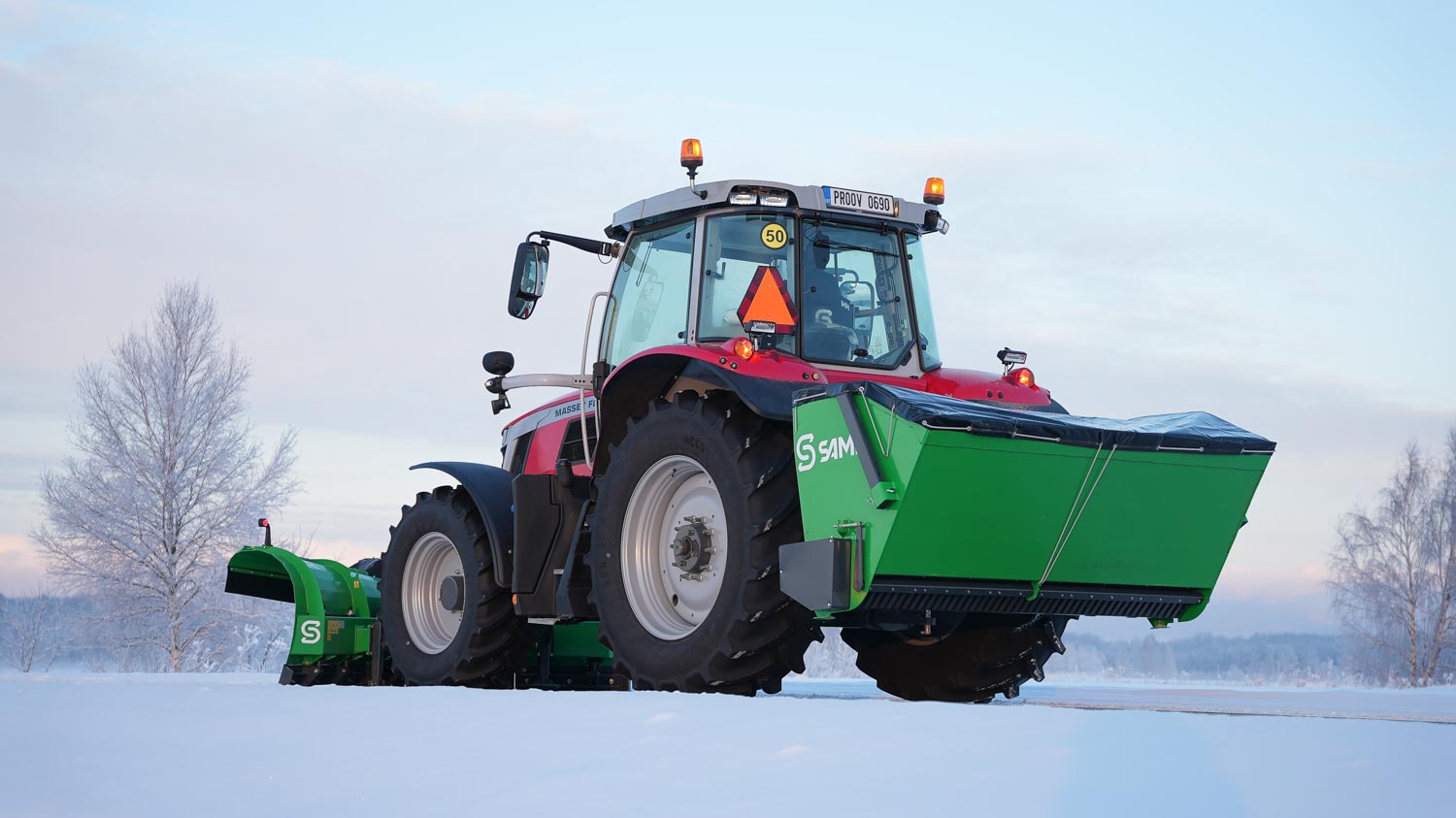 SAMI SLH spridare på Massey Ferguson-traktor