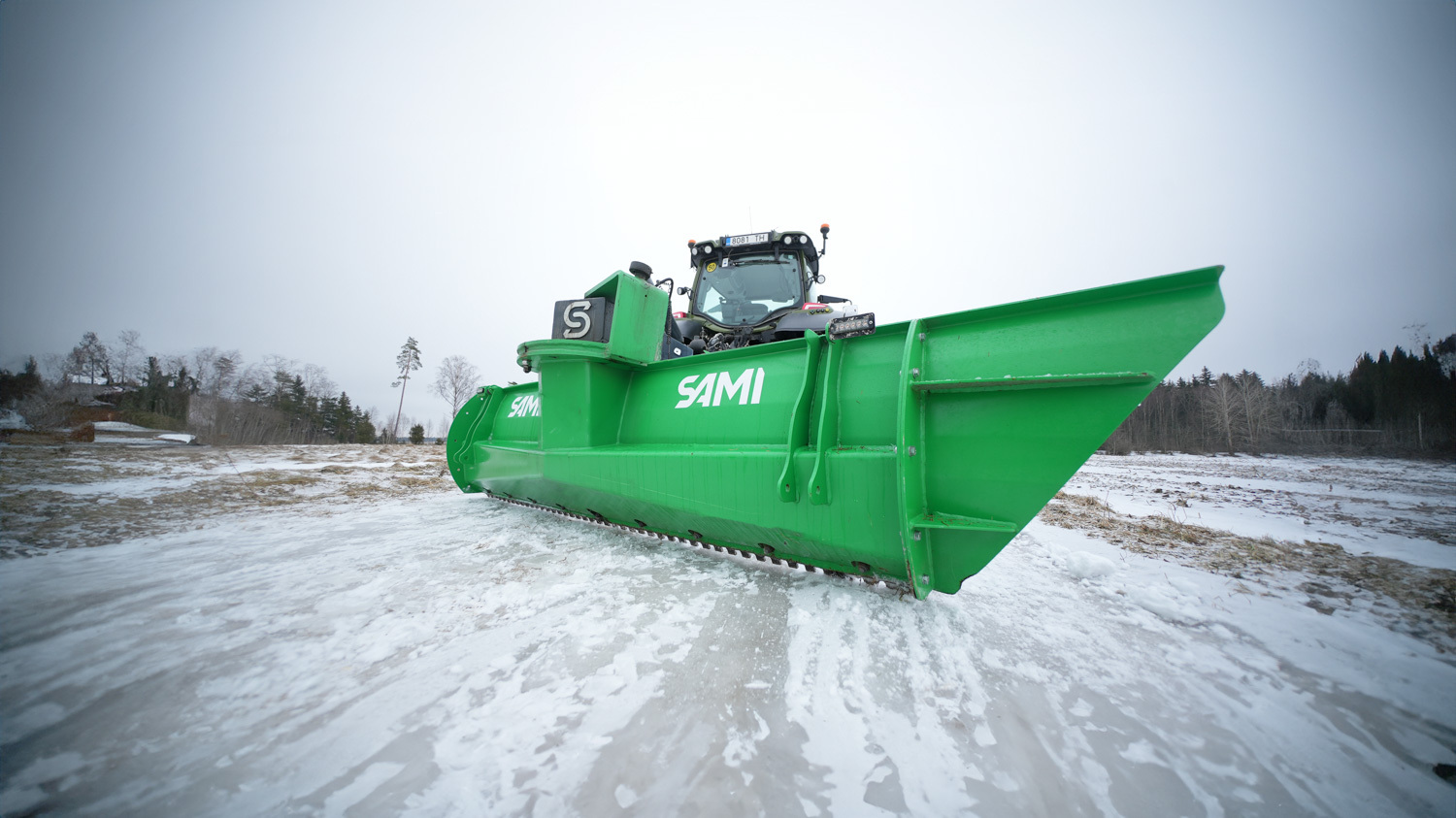 SAMI PRO schaktblad på Fendt 724-traktor