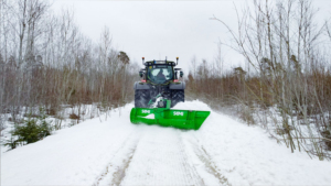 SAMI PRO schaktblad på Fendt 724-traktor