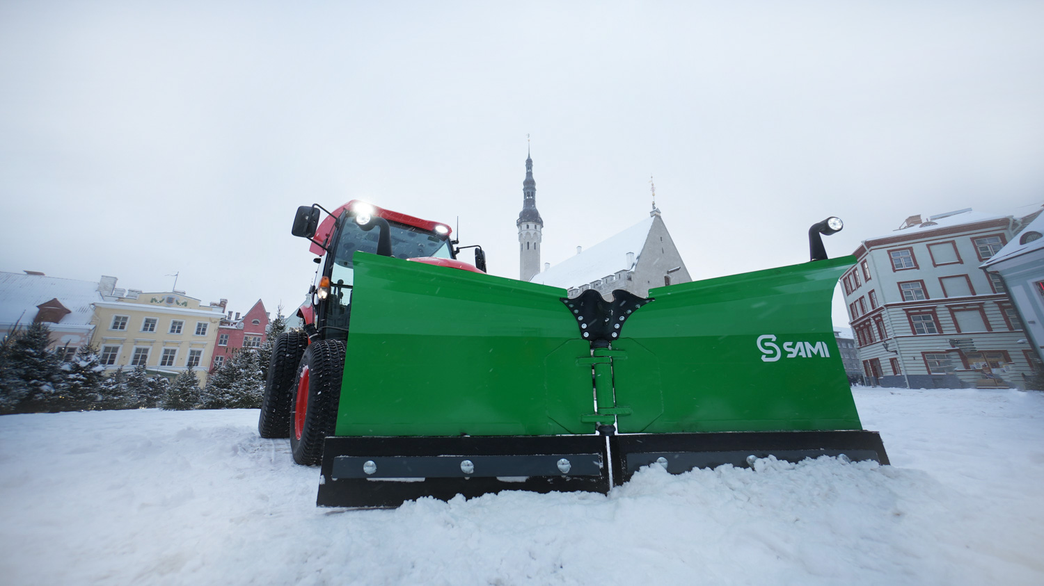 SAMI VL-kompaktseriens snöplog – Kubota L2 (5)